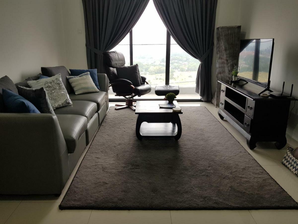 The Executive Seaview 1 At Icon *