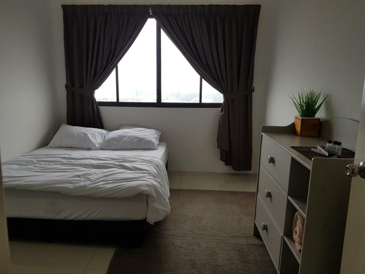 The Executive Seaview 1 At Icon